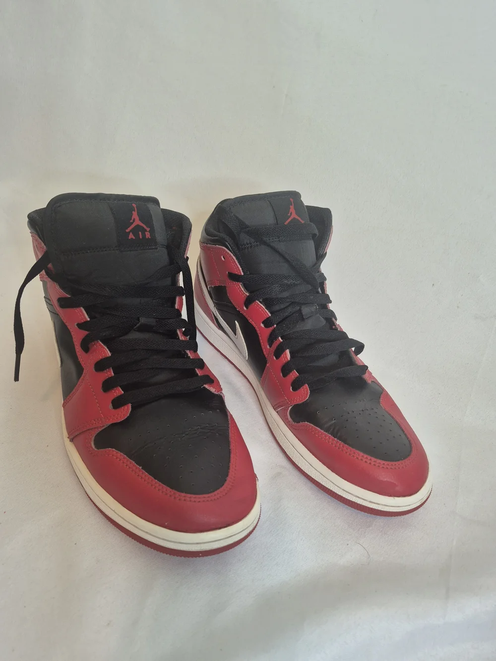 Nike Air Jordan  1 Mid  Men’s  Sneakers — Black/Red/White